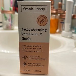 Frank body brightening vitamin c mask